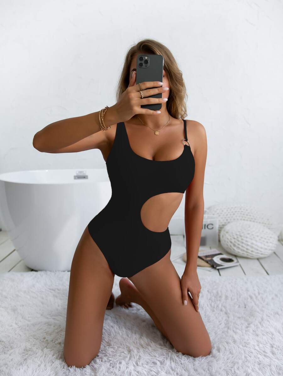 Maiô Cut-Out Glam